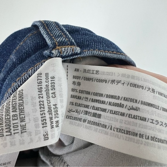 Abercrombie & Fitch 90s Slim Straight Jeans Dark Wash Curve Love Size 32/14 Long - Picture 7 of 7